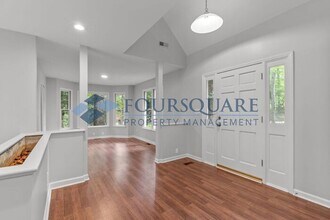 7116 Asheway Dr in Holly Springs, NC - Building Photo - Building Photo