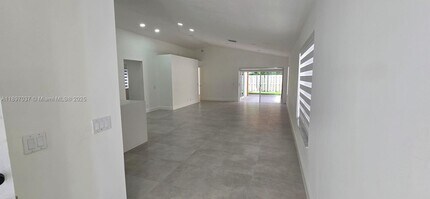 591 Talavera Rd in Weston, FL - Building Photo - Building Photo