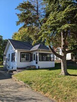 409 2nd Ave NW in Buffalo, MN - Building Photo