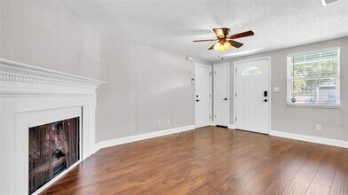 203 80th Ave N in St. Petersburg, FL - Building Photo - Building Photo
