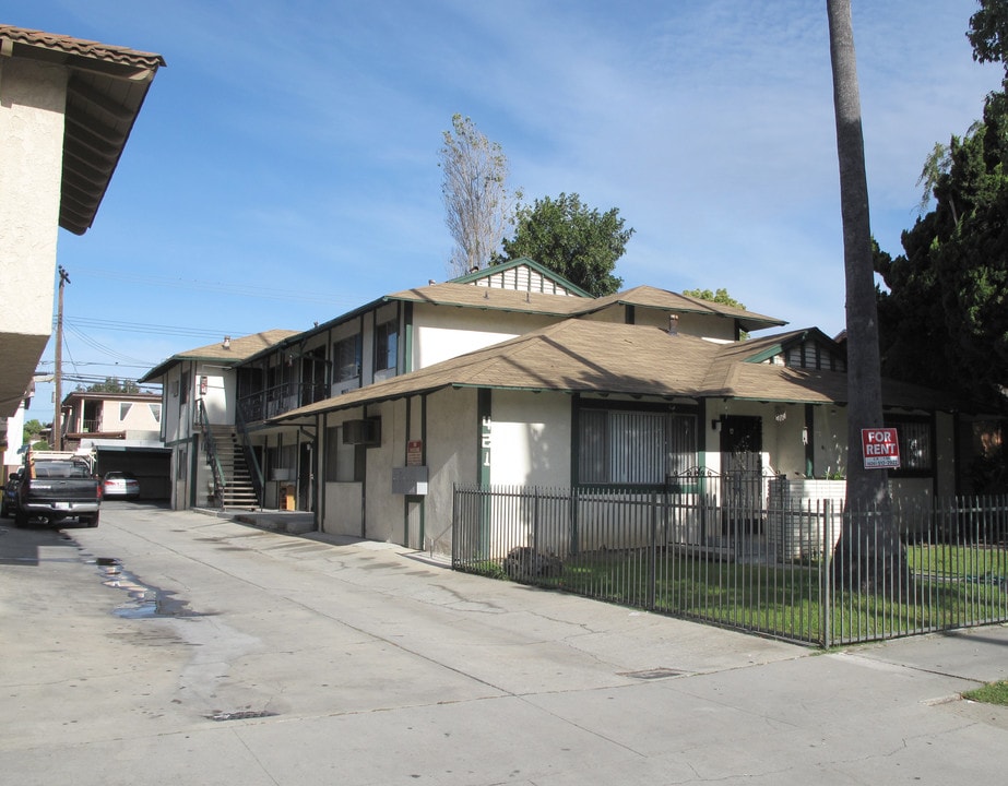 421 Marguerita Ave in Alhambra, CA - Building Photo