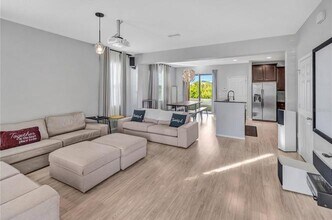 4407 Sweet Cinnamon Ct in Riverview, FL - Building Photo - Building Photo