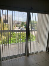 7920 Camino Real in Miami, FL - Building Photo - Building Photo