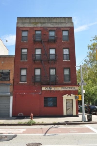 2222 First Ave in New York, NY - Building Photo - Building Photo