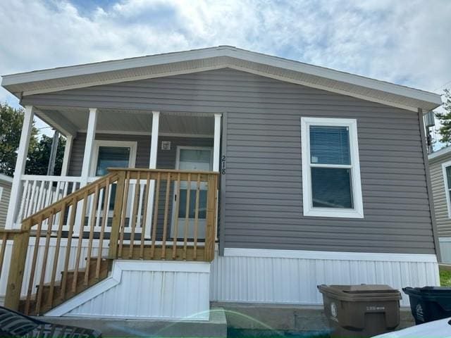 property at 218 Cardinal Ln