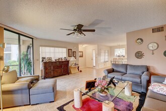 15711 Loch Maree Ln in Delray Beach, FL - Building Photo - Building Photo