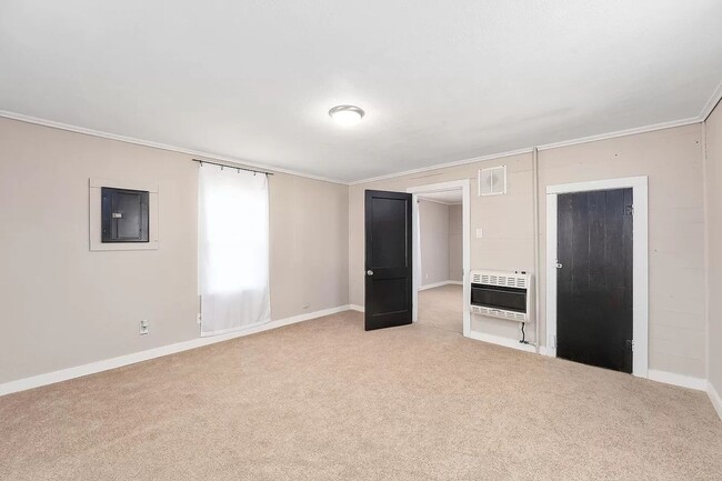 property at 1031 Harris St