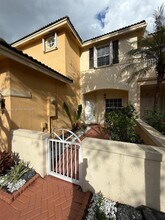 5543 NW 112th Pl in Doral, FL - Building Photo - Building Photo