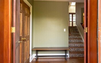 113 Coggeshall Ave in Newport, RI - Building Photo - Building Photo