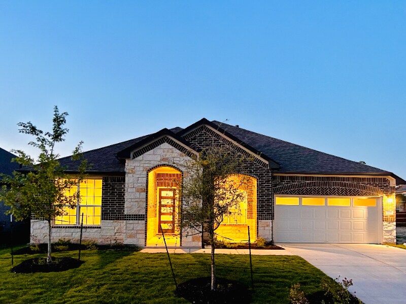 2237 Bobtail Pass in Leander, TX - Building Photo