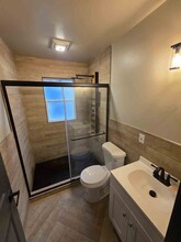 5506 23rd St in Sacramento, CA - Foto de edificio - Building Photo