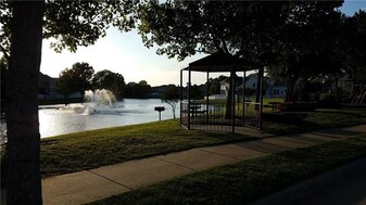 10015 Cedar Lake Dr in Providence Village, TX - Foto de edificio - Building Photo