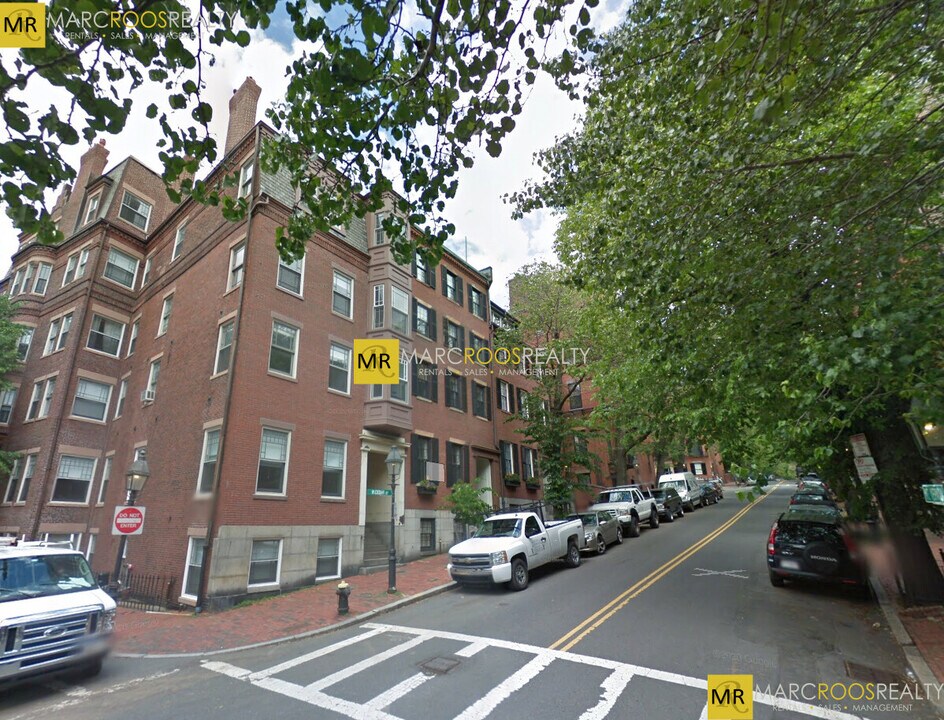 97 Mount Vernon St, Unit 51 in Boston, MA - Foto de edificio