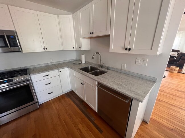 238 Water St in Leominster, MA - Building Photo - Building Photo