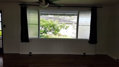 45-922 Keaahala Pl in Kaneohe, HI - Building Photo - Building Photo