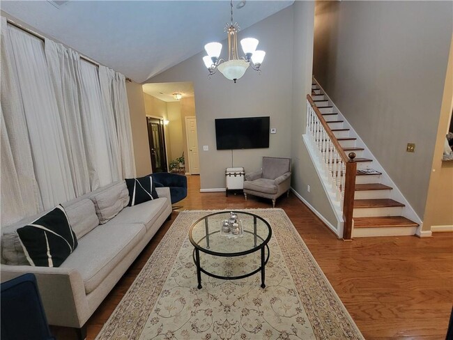 property at 1002 Cedar Trce SW