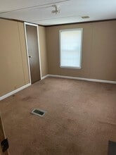 102 Cypress Lake Dr in Statesboro, GA - Building Photo - Building Photo