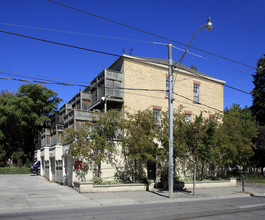 918 King St W in Toronto, ON - Building Photo - Building Photo