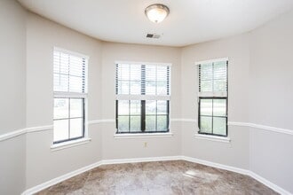 4295 Rosswood Dr in Memphis, TN - Building Photo - Building Photo