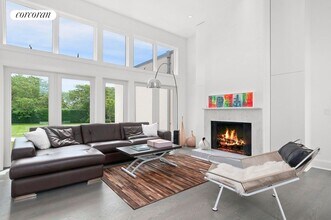 117 Erica's Ln in Sagaponack, NY - Building Photo - Building Photo