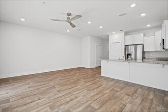 1419 Iroquois Ct in Pensacola, FL - Building Photo - Building Photo