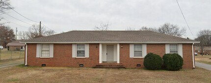 105 10 Throw Dr in Lebanon, TN - Building Photo - Building Photo