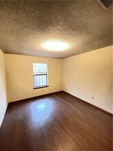 670 W Martha Dr in Fayetteville, AR - Building Photo - Building Photo