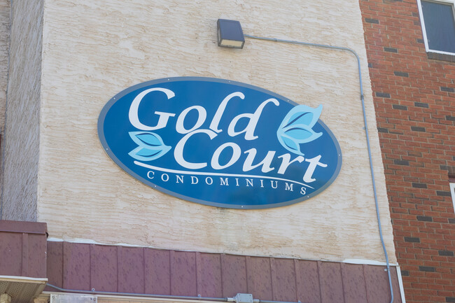 Gold Court Condominium in Red Deer, AB - Building Photo - Building Photo