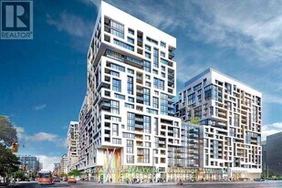 576 Front St W in Toronto, ON - Building Photo