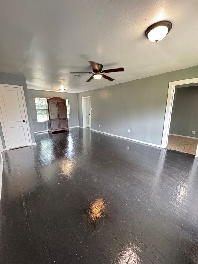 property at 5254 Perry St