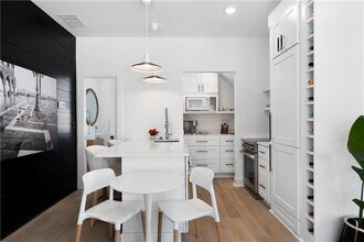 217 Arnold Mill Rd in Woodstock, GA - Building Photo - Building Photo