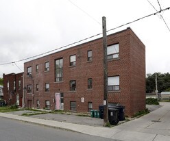 602 Glenholme Ave in Toronto, ON - Building Photo