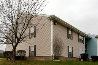 Henderson Station II in Henderson, KY - Foto de edificio - Building Photo