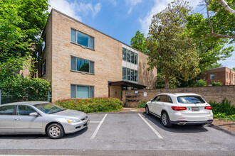 Cleveland Terrace Condominiums in Washington, DC - Building Photo - Building Photo