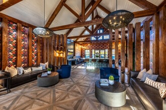 Halstead Franklin in Franklin, MA - Foto de edificio - Building Photo