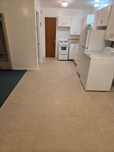 309 5th Ave SE in Cut Bank, MT - Foto de edificio - Building Photo