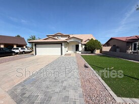 5239 N 78th Dr in Glendale, AZ - Building Photo