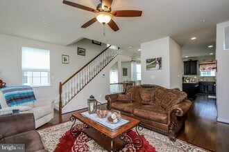 7532 Briargrove Lane in Glen Burnie, MD - Building Photo - Building Photo