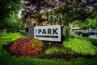 The Park at Mill Plain in Vancouver, WA - Building Photo - Building Photo