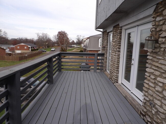 409 Ridgewood Ln in Frankfort, KY - Building Photo - Building Photo