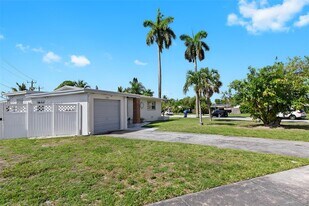 1708 NW 58th Ave in Margate, FL - Building Photo