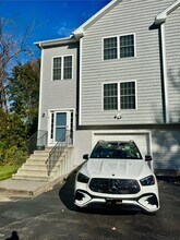 150 Worcester St in West Boylston, MA - Foto de edificio - Building Photo
