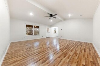 1136 Bear Creek Rd in Cedar Hill, TX - Building Photo - Building Photo