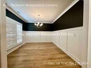 4216 McIntyre Ave in Charlotte, NC - Building Photo - Building Photo