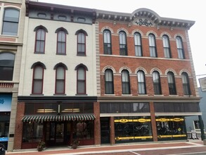 The Lodge in Muncie, IN - Building Photo - Primary Photo