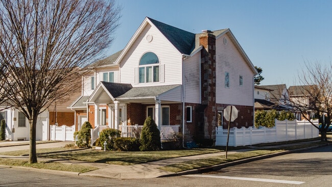 Apartments for rent in New Hyde Park, NY
