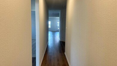 121 Tofalla in Kyle, TX - Building Photo - Building Photo