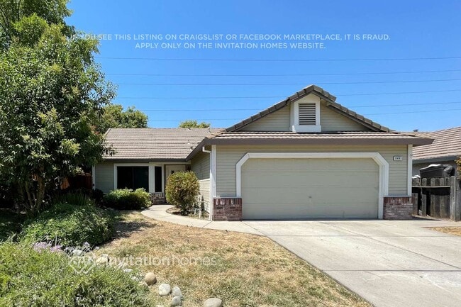 property at 8441 Solitude Ct