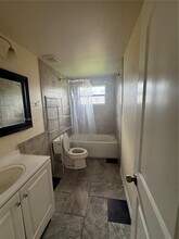 1108 Eighth Way in North Fort Myers, FL - Building Photo - Building Photo
