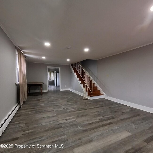 37 Hickory St in Wilkes-Barre, PA - Building Photo - Building Photo